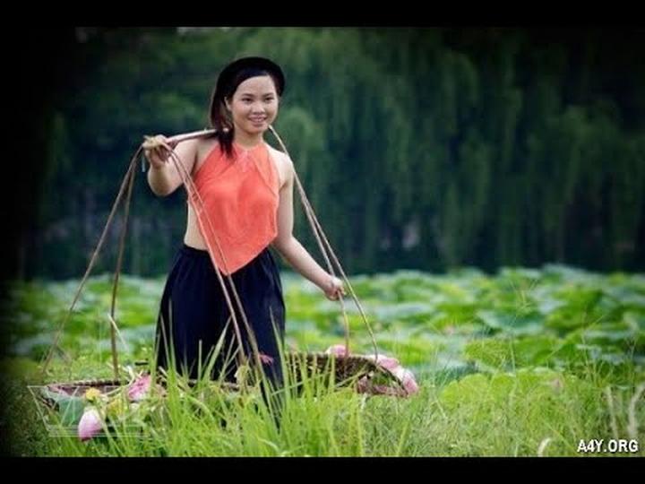 Hotspot Matrix và 2 kiểu áo hot nhất hè này: Giá chưa đến 100k mà giúp vóc dáng thon thả